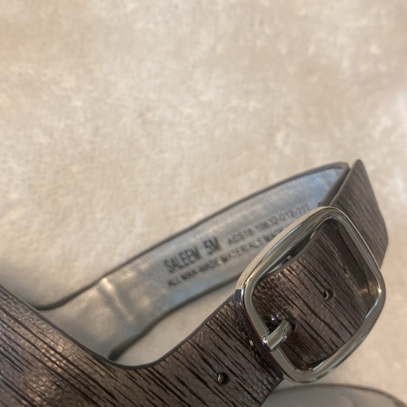 Andrew Geller chunk heel sandals - Picture 5 of 5